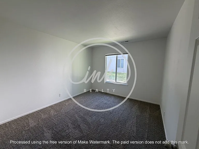 400 S Saliman Rd #127 — Photo 10