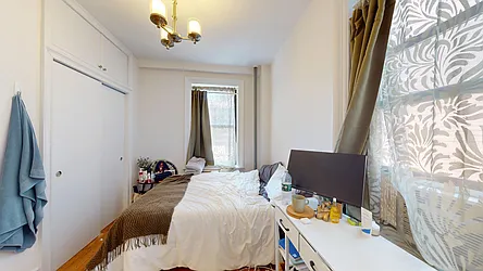 Rented by Bond New York