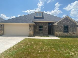 700 Edgewood Ave, Corsicana, TX 75110