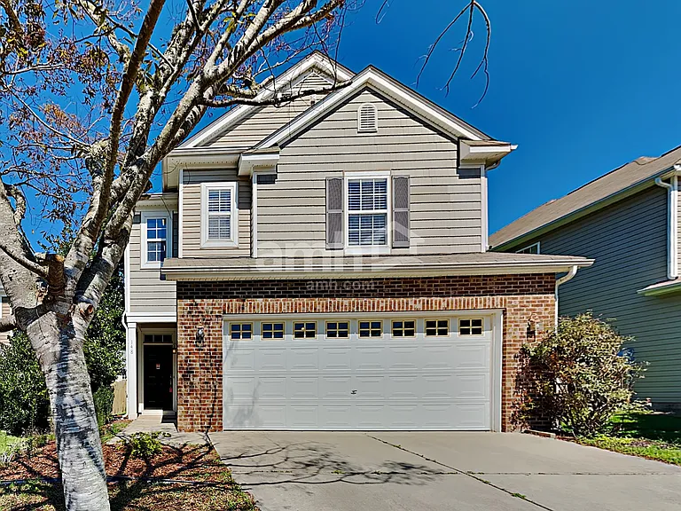 148 Bellfare Dr — Photo 1
