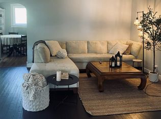 61 1st St, Athens, OH 45701