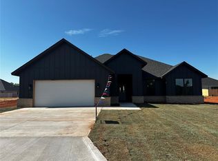 211 Shavano St, Shawnee, OK 74804