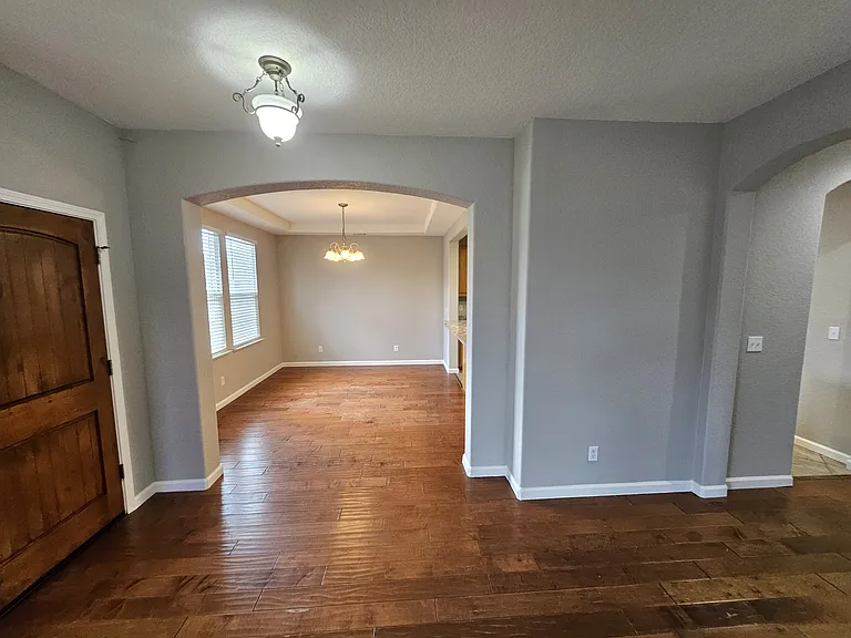 1168 Fiore Way — Photo 11