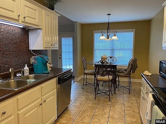 5th image of 108 Jenna Brooke Ln