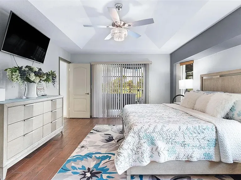 24 Clubhouse Ct — Photo 10