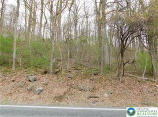 2571 Brunner Rd, Emmaus, PA 18049