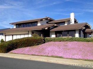 8215 Prestwick Dr, La Jolla, CA 92037
