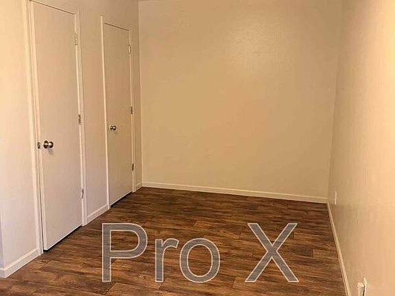 5th image of 926 N Goetz Blvd #5