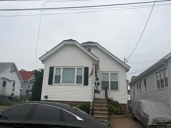 7 Hillside Pl, North Arlington, NJ 07031
