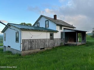 40 Ward Rd, Whitehall, NY 12887