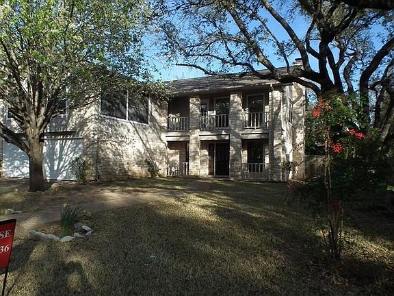 2nd image of 10903 Leafwood Ln
