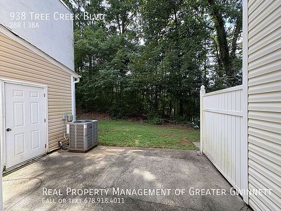 5th image of 938 Tree Creek Blvd