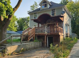 800 Robinwood St, Pontiac, MI 48340