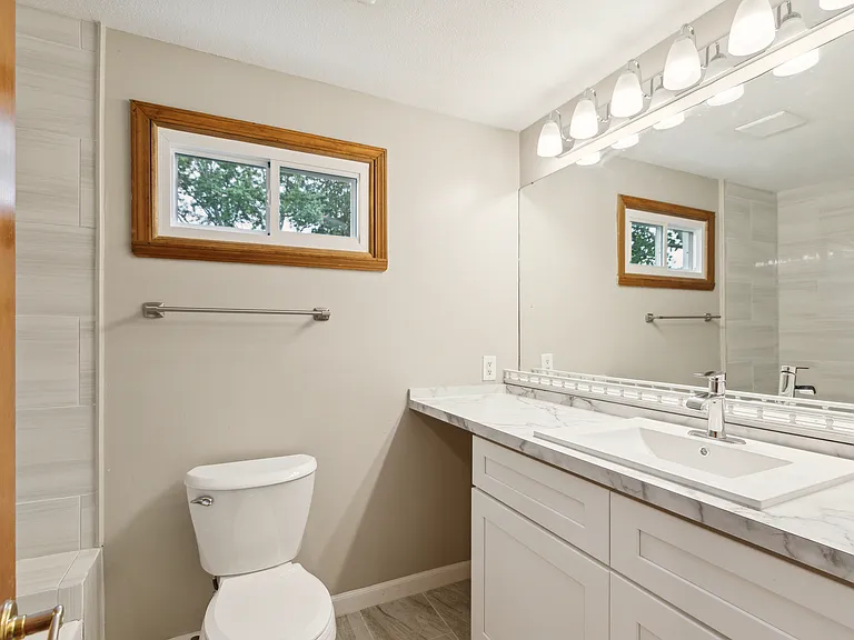 8237 Vicksburg Pl — Photo 23