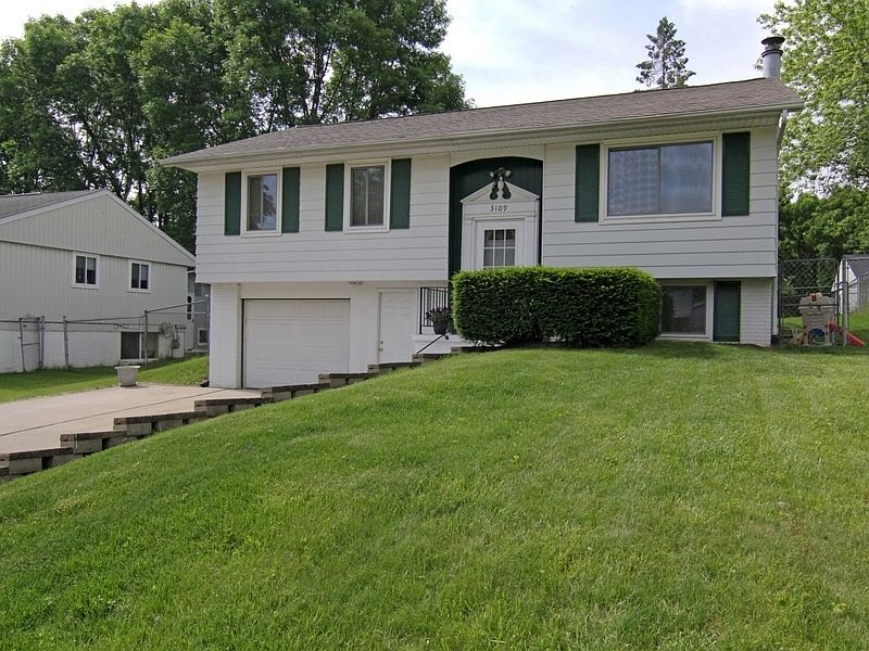 Front View of Home