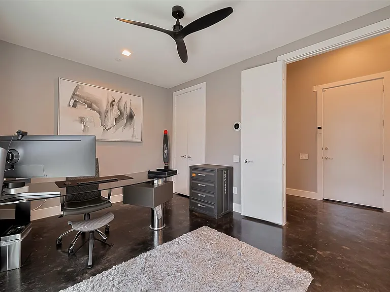 5919 E Post Oak Ln — Photo 7