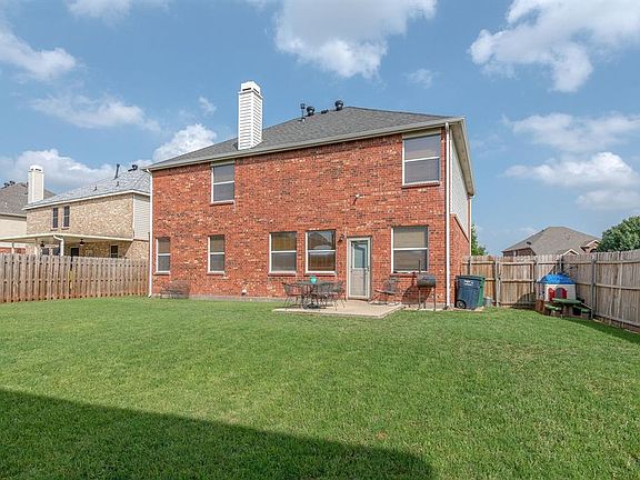 2nd image of 5333 Sonoma Dr