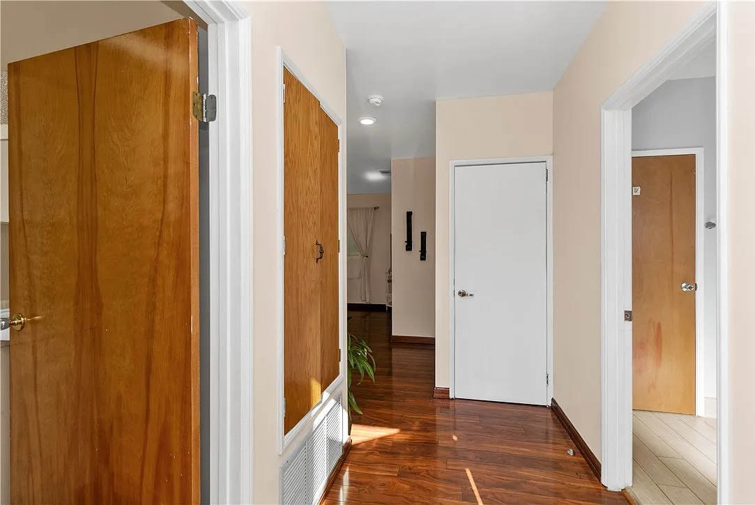1 bed, 700 sqft, $3,800 — Photo 3
