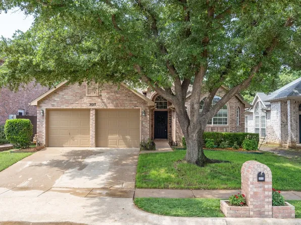 3017 Plum Tree Ln, Flower Mound, TX 75022