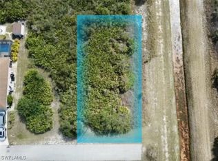 2819 69th St W, Lehigh Acres, FL 33971