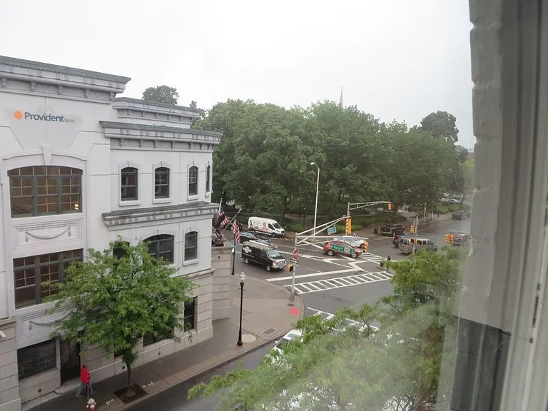 16 Washington St #302 — Photo 14
