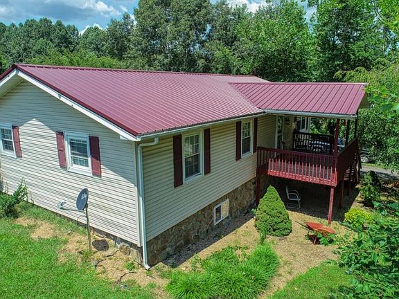 3rd image of 306 Holston Terrace Dr