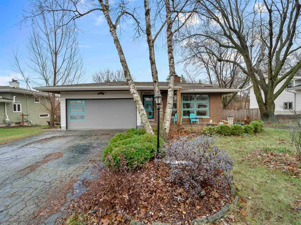 1105 Bay Ridge Rd, Madison, WI 53716