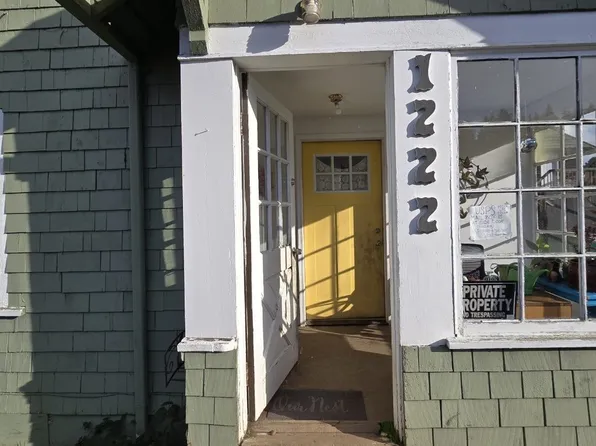 1222 Lincoln Street, Hoquiam, WA 98550
