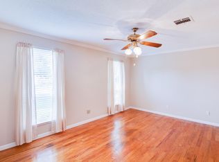 5112 Belle Dr, Metairie, LA 70006