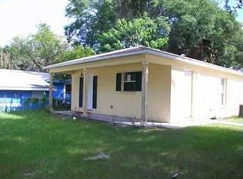 1st image of 909 Bay Ave