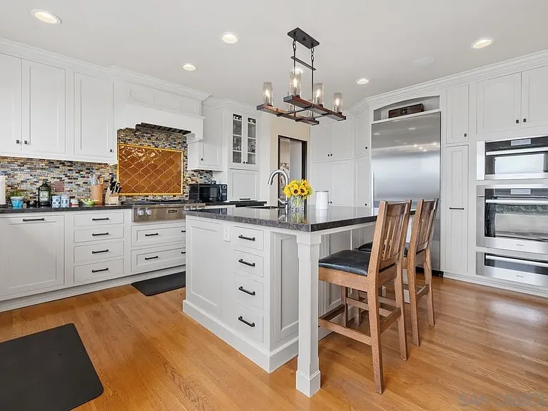 4111 Sunset Rd — Photo 13