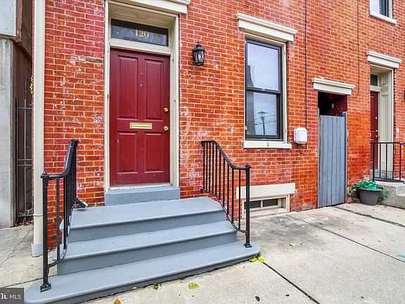 3rd image of 120 N Beaver St