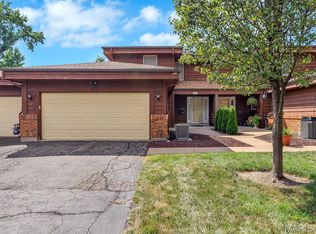 1131 Claytonbrook Ct, Ballwin, MO 63011