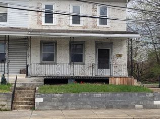 121 W Baltimore St, Greencastle, PA 17225