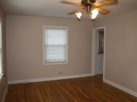 2nd image of 160 Shull Ave