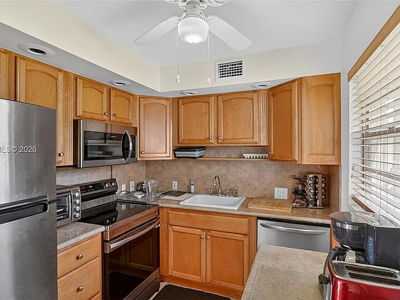 5th image of 438 Mansfield Dr #438-K
