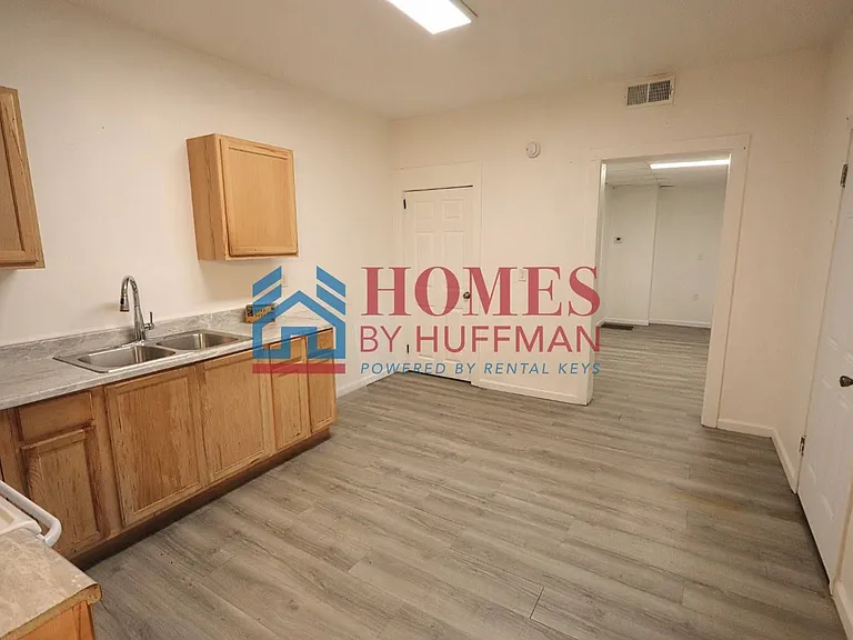 309 East Virginia Street — Photo 6