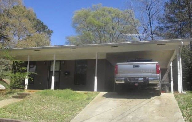 2nd image of 404 North St