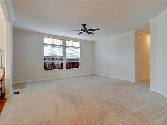 5th image of 843 Villa Teresa Way #843