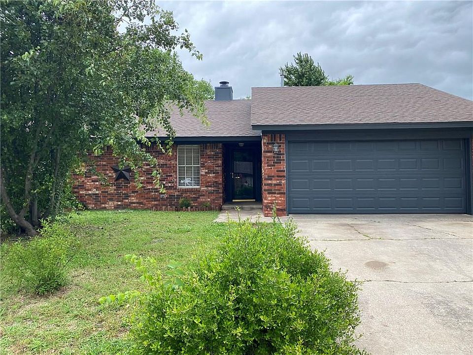 1st image of 2121 Oakvista Cir