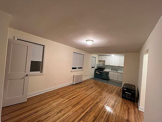 3rd image of 68-49 Cloverdale Blvd #2