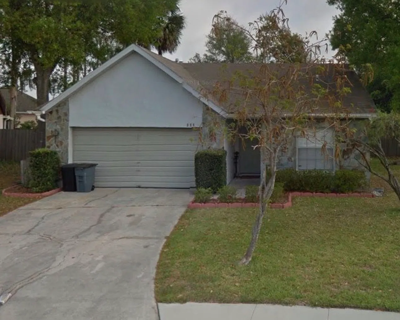 3 bed, 1377 sqft, $2,000 — Photo 2