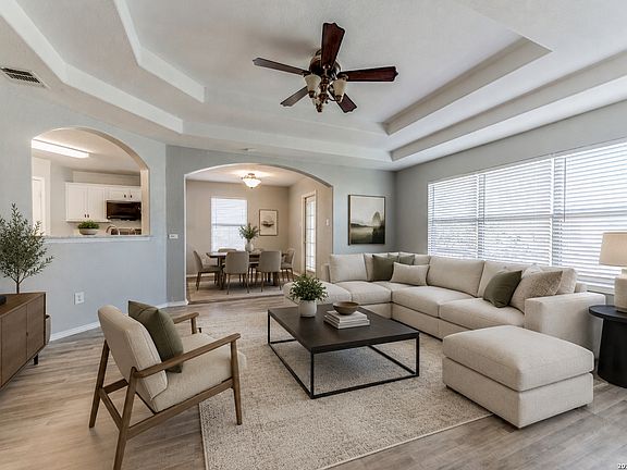 2nd image of 6707 Raintree Place
