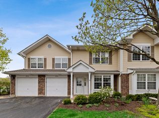 275 11th St UNIT B, Wheeling, IL 60090