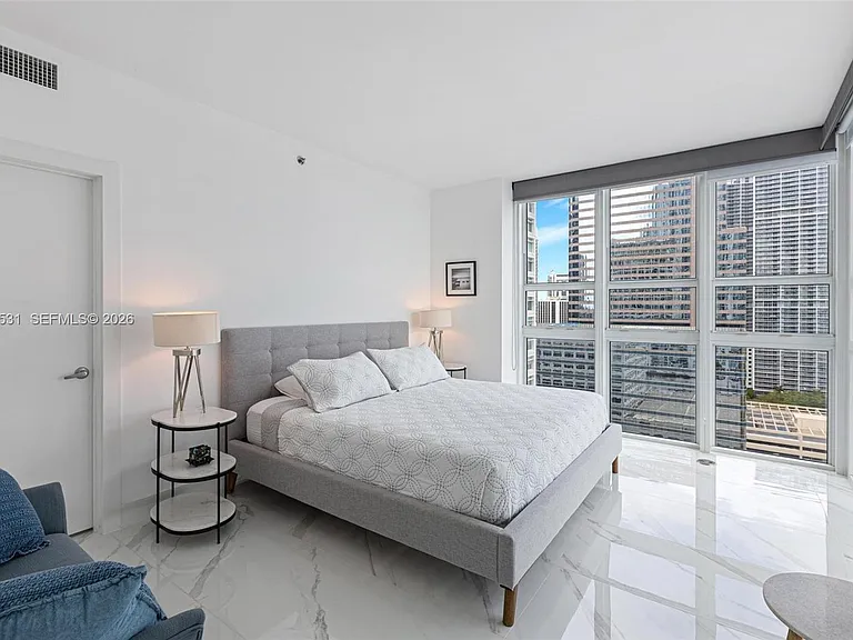 950 Brickell Bay Dr #2210 — Photo 7