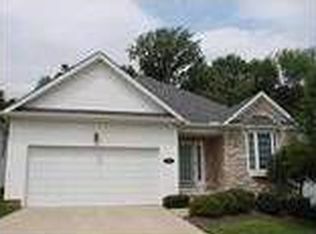 70 Gullybrook Ln, Willoughby, OH 44094
