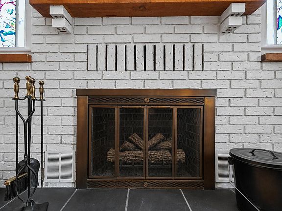 5th image of 489 Crescent Rd