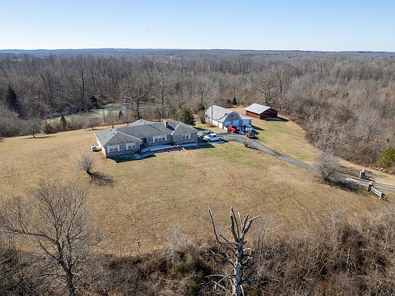3rd image of 244 Hilltop Ln