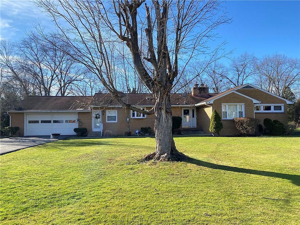 1st image of 8 Buena Vista Dr