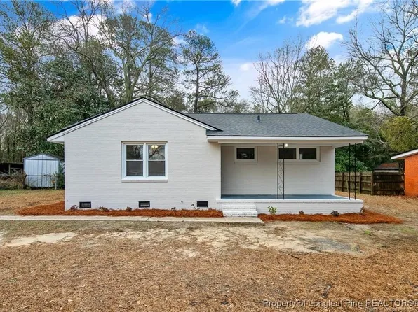 411 Durant Dr, Fayetteville, NC 28304